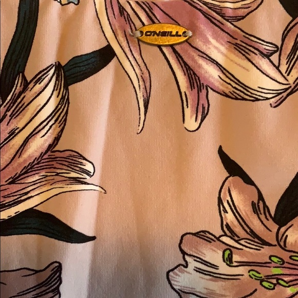 O’Neill Darlene one piece - Picture 4 of 4